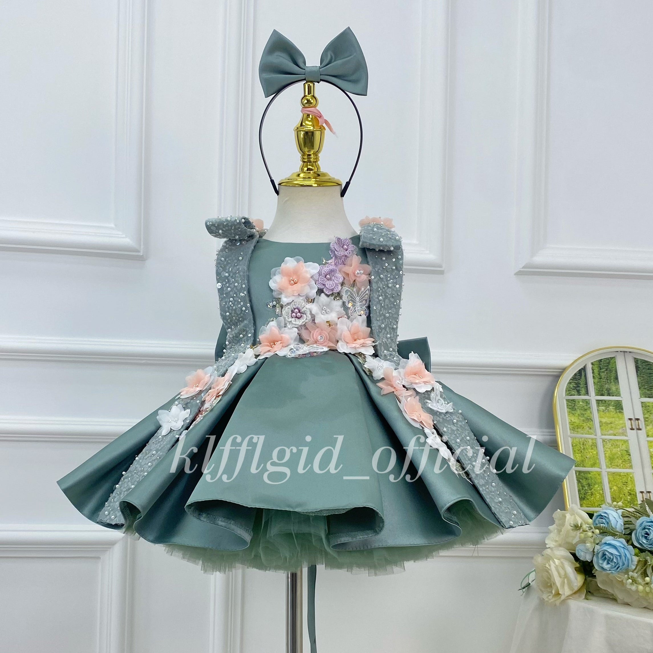 Toddlers First birthday dress Floral flower girl dress Matching mother-daughter outfits | KLFFIGID