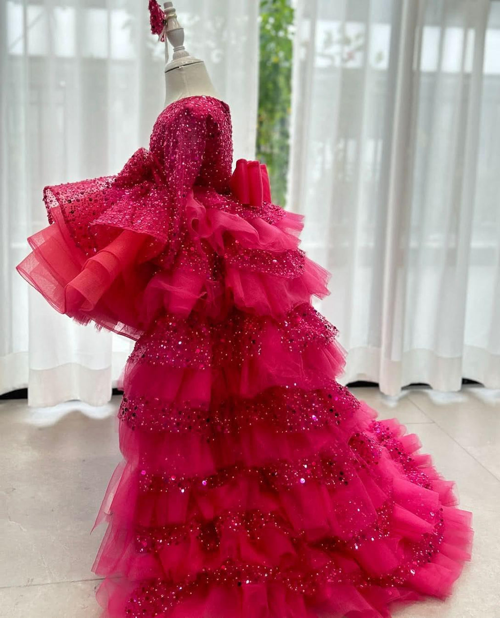 Elegant Sequined Long Sleeve Flower Girl Party Dress with Tail | KLFFIGID