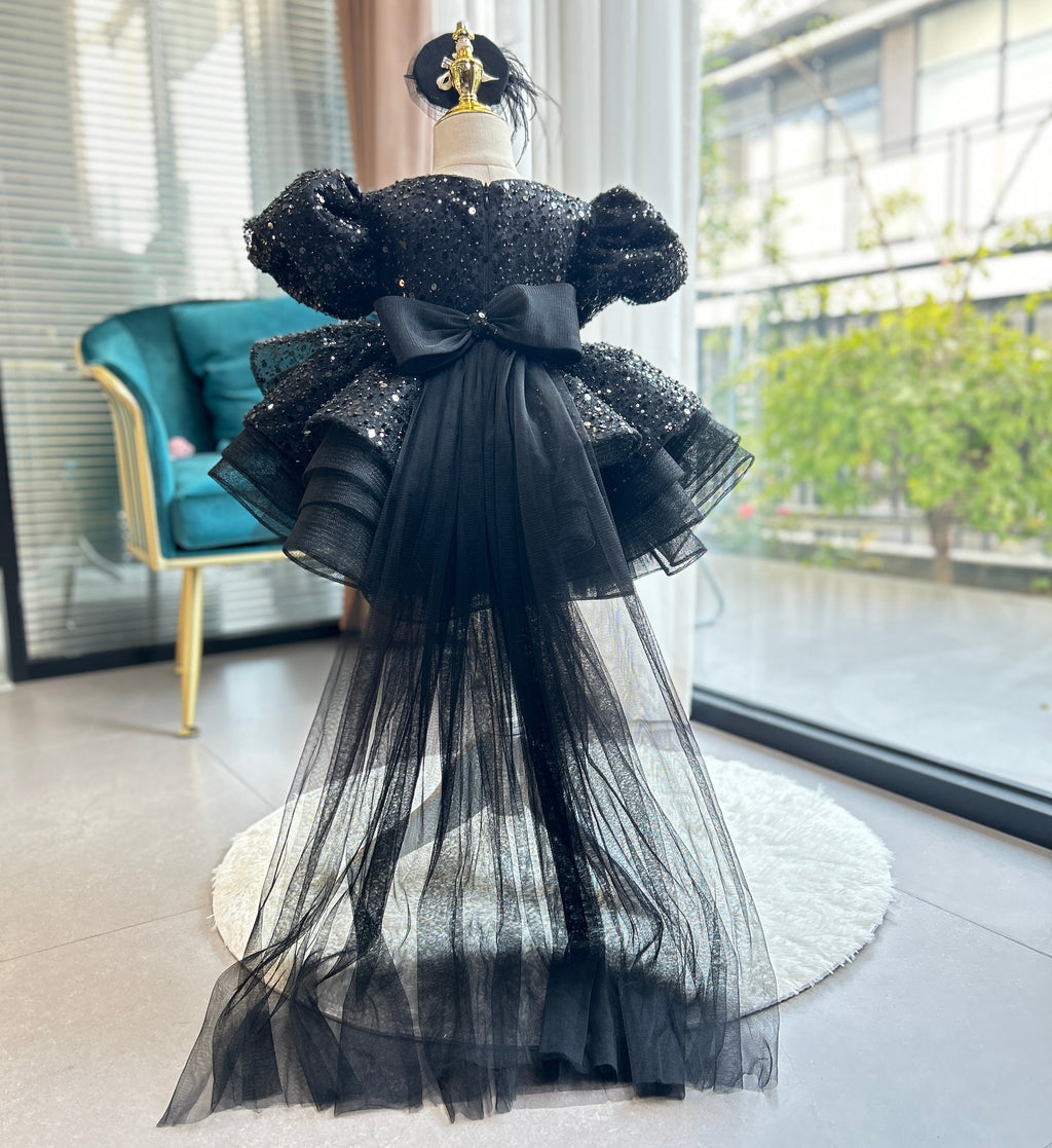Girls Fashionable V-Neck Trailing Princess Dress for Performance | KLFFLGID