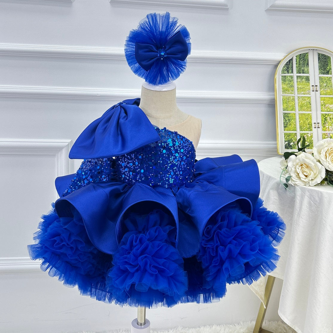 One-Shoulder Mesh Fluffy Stage Performance Dress for Girls | KLFFIGID