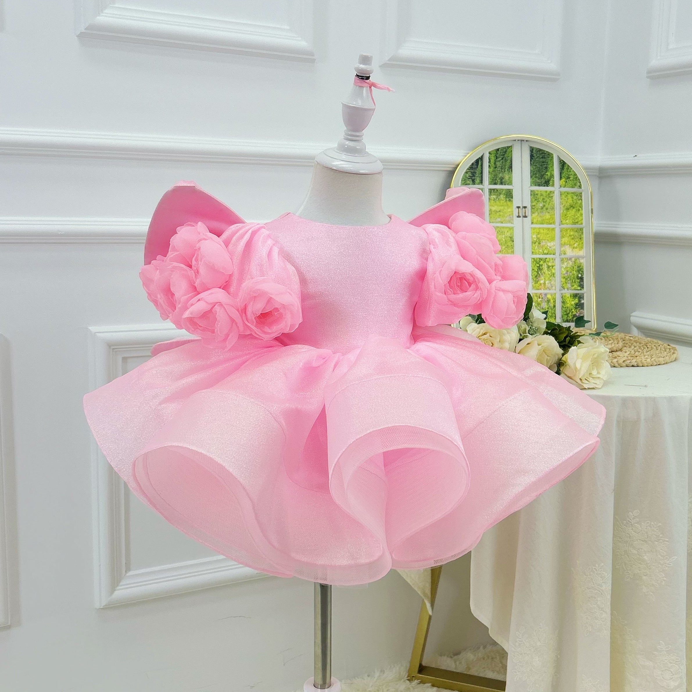 Fashion Baby's Birthday Dress Girls' pageant dress with large, ornate bow wings  | KLFFIGID