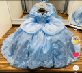 Custom style Customized colors We can customize the style and color