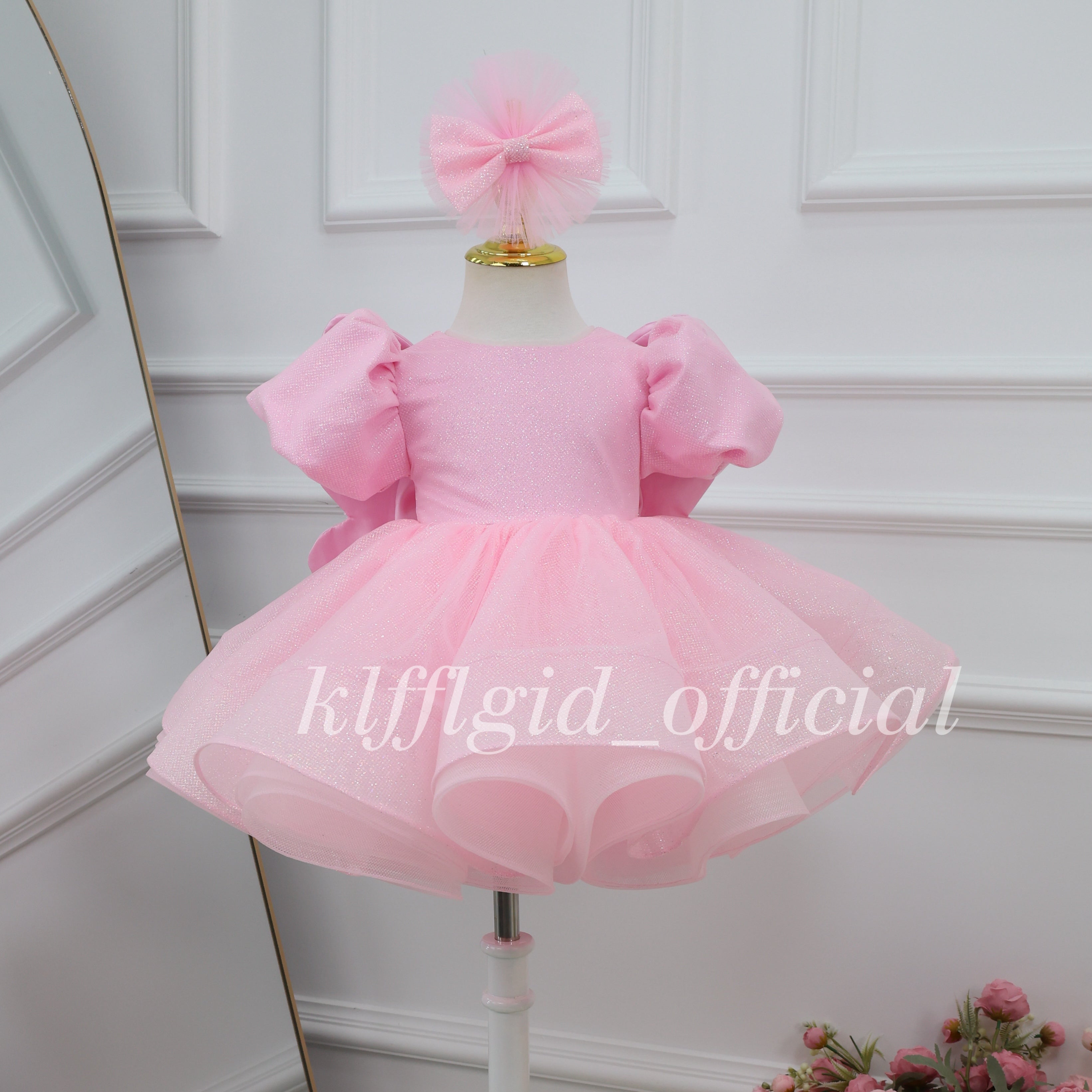 Baby's Birthday Dress with a Large Bow Glamorous pageant gown | KLFFLGID