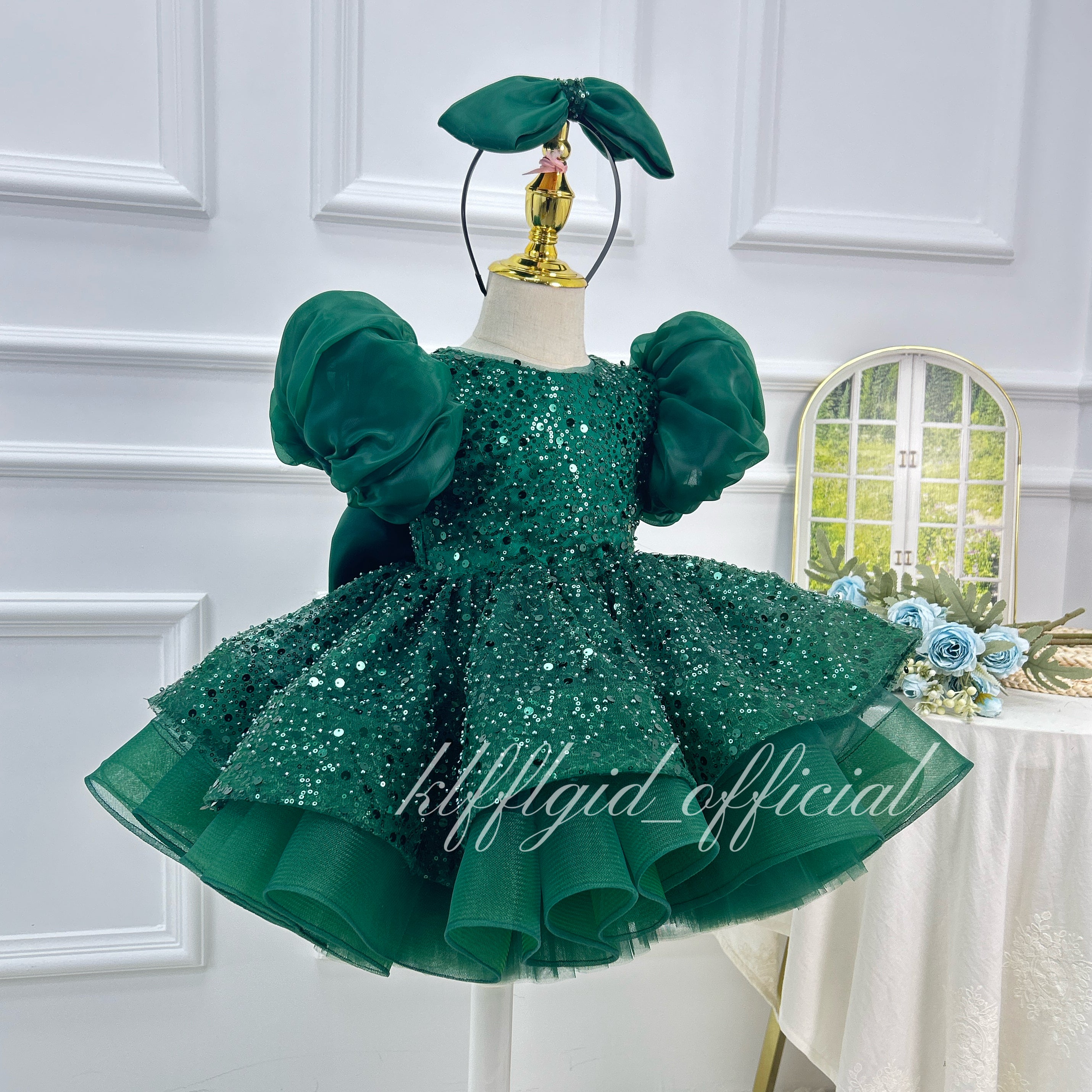 Baby's Birthday Dress Green Christmas dress for girls | KLFFIGID