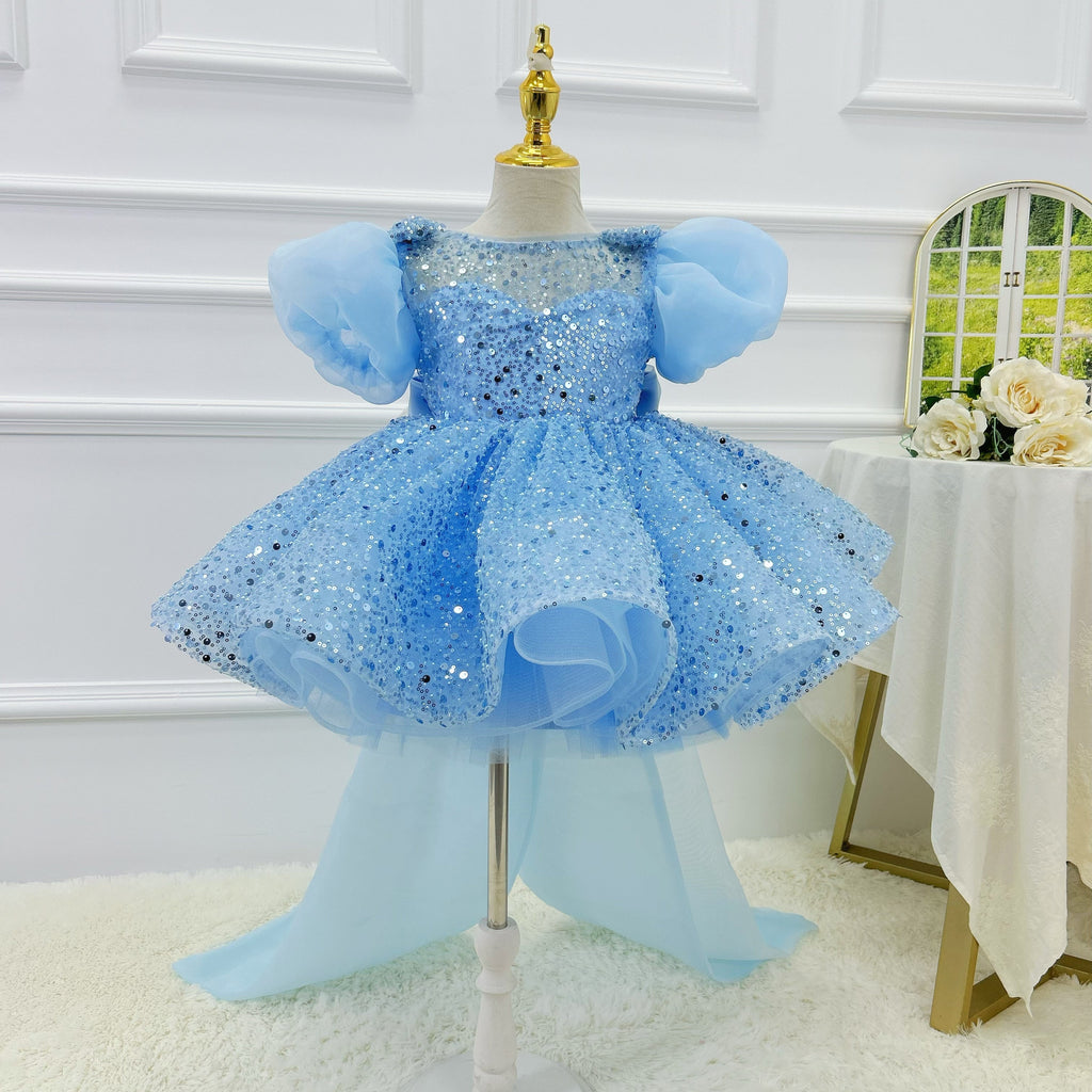 Girls Birthday Dress Princess dress with a large bow and train | KLFFIGID