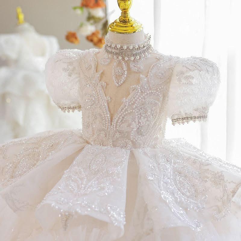 Luxurious Fairy Tale Dress Exquisite Lace Gown