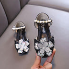 Girls’ Pearl Rhinestone Princess Shoes, Elegance Redefined Sparkling Crystal Flower Shoes Comfortable and Beautiful Little Princess Shoes