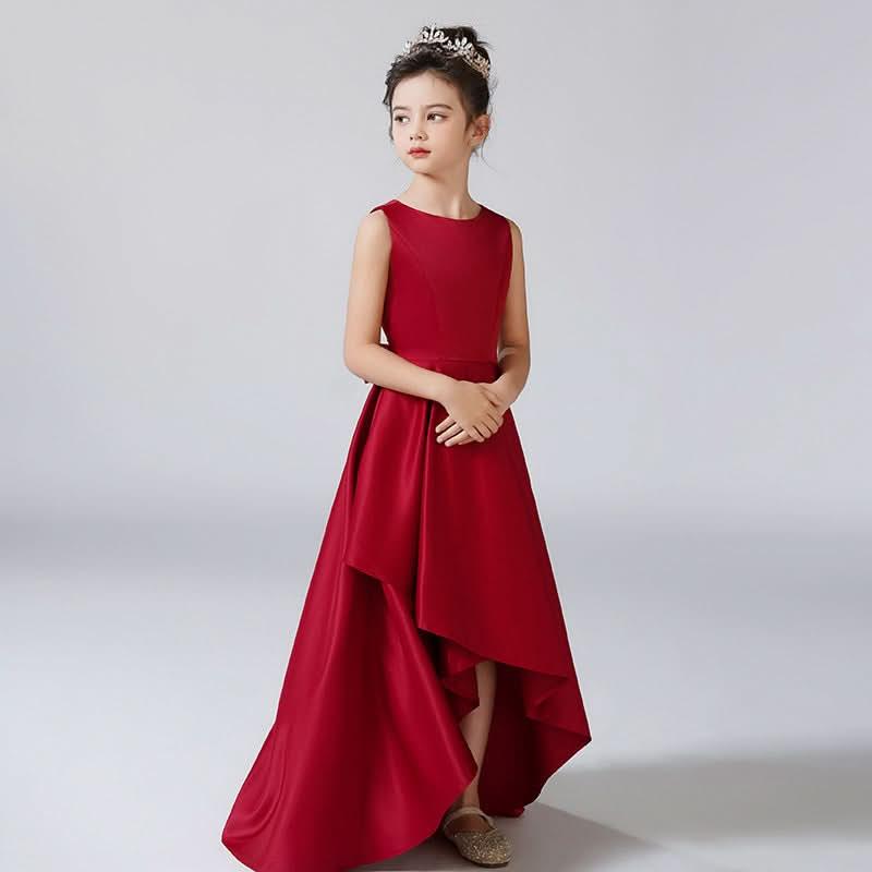 Classic Red Gown Asymmetrical Hemline for a Playful Charm The Perfect Blend of Sweetness and Elegance