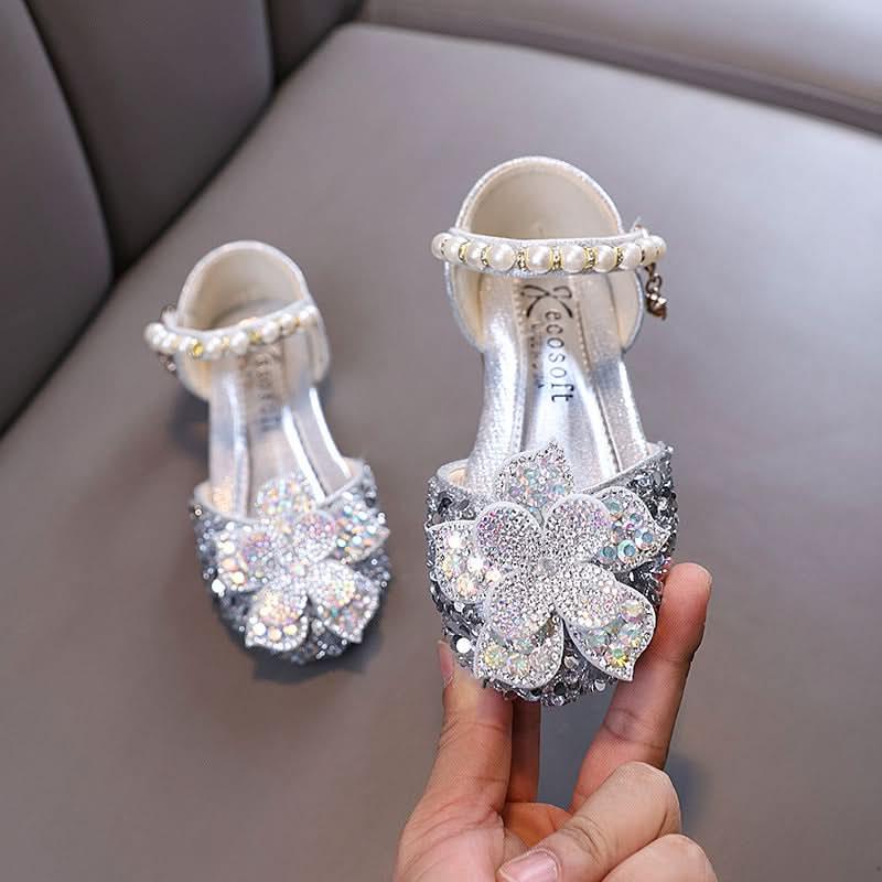 Girls’ Pearl Rhinestone Princess Shoes, Elegance Redefined Sparkling Crystal Flower Shoes Comfortable and Beautiful Little Princess Shoes