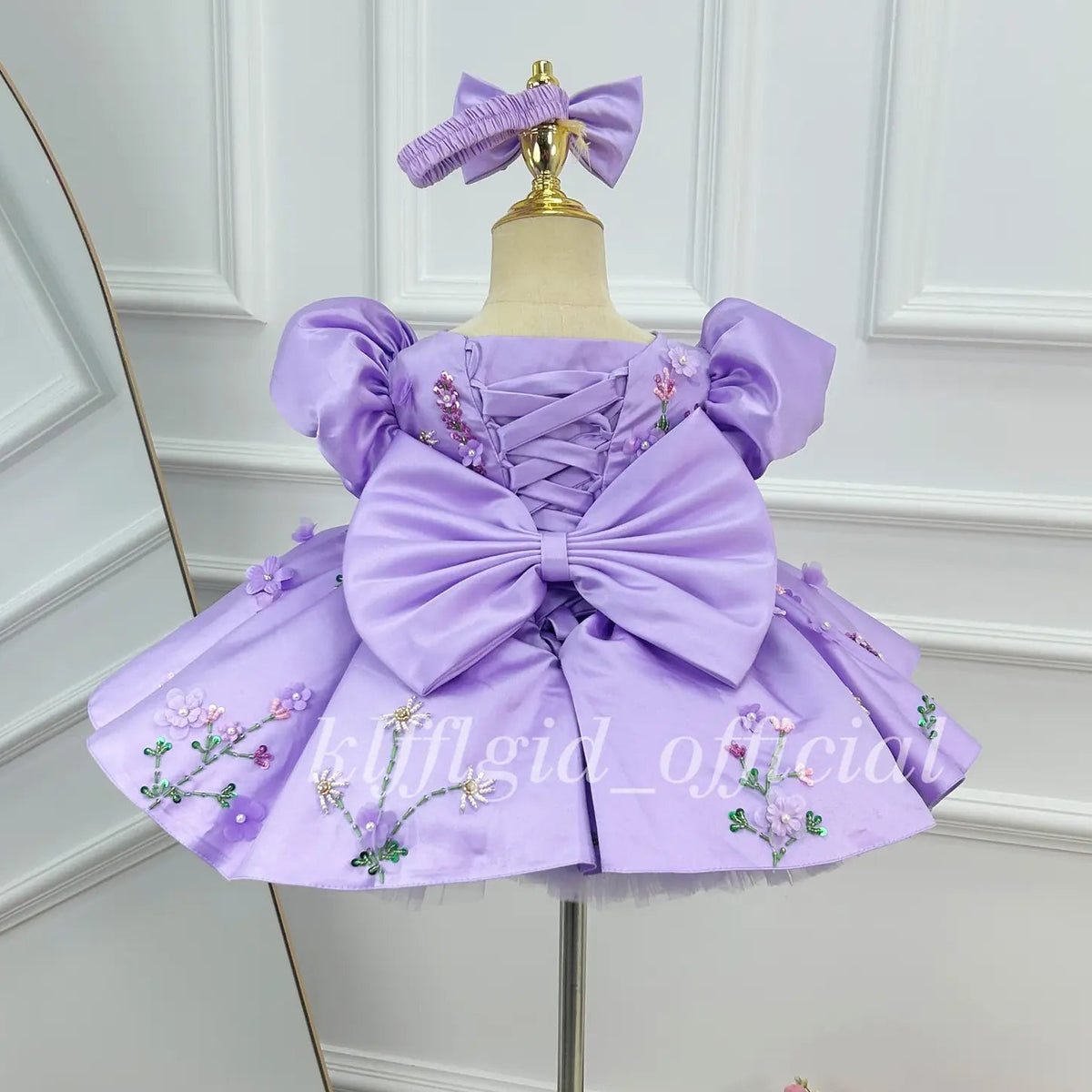 Girls Lavender Satin Princess Dress with Floral Embroidery and Puff Sleeves｜KLFFLGID