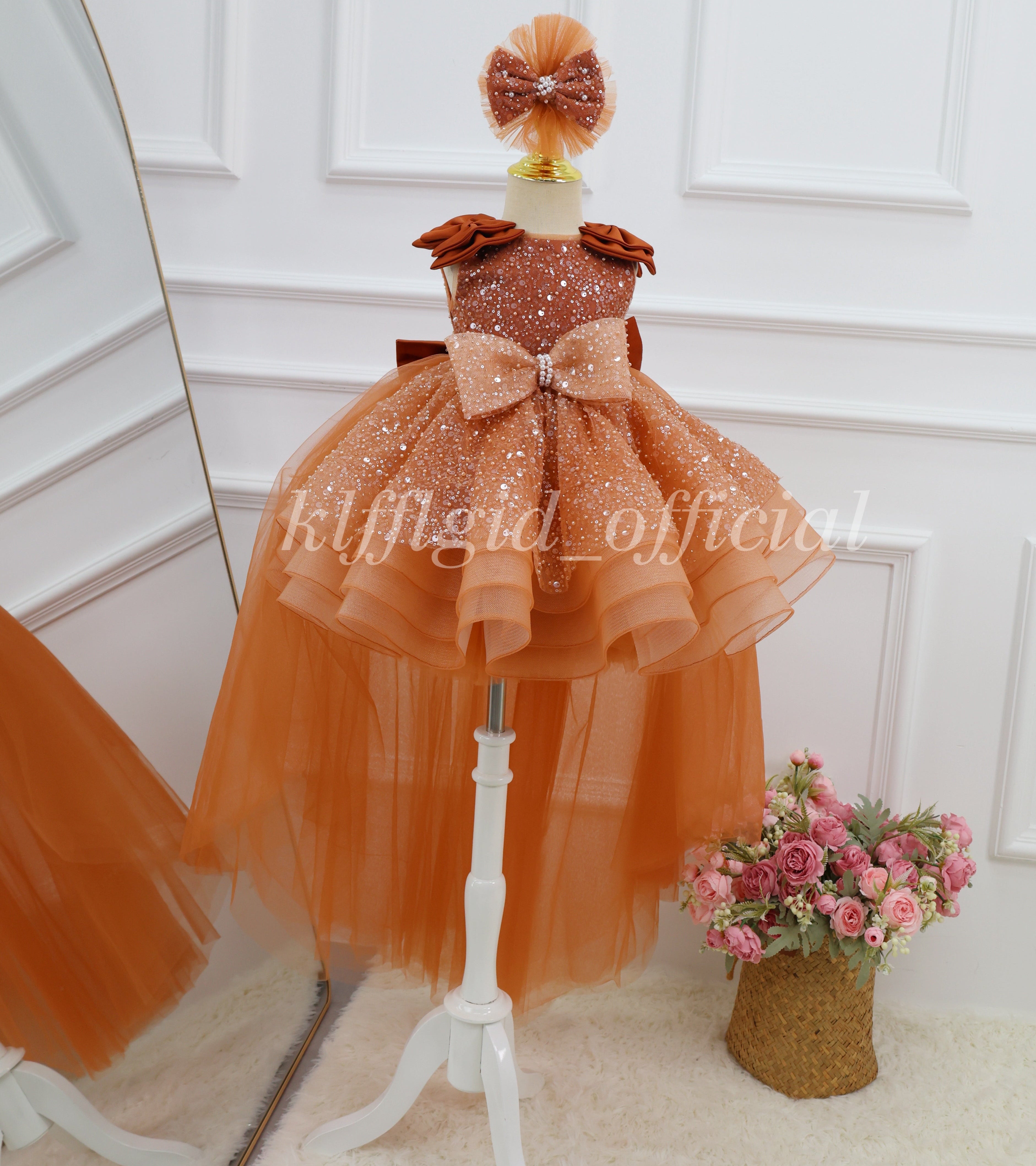 1-year-old baby birthday dress gorgeous Wedding flower girl dress Baby Party Frock | KLFFLGID