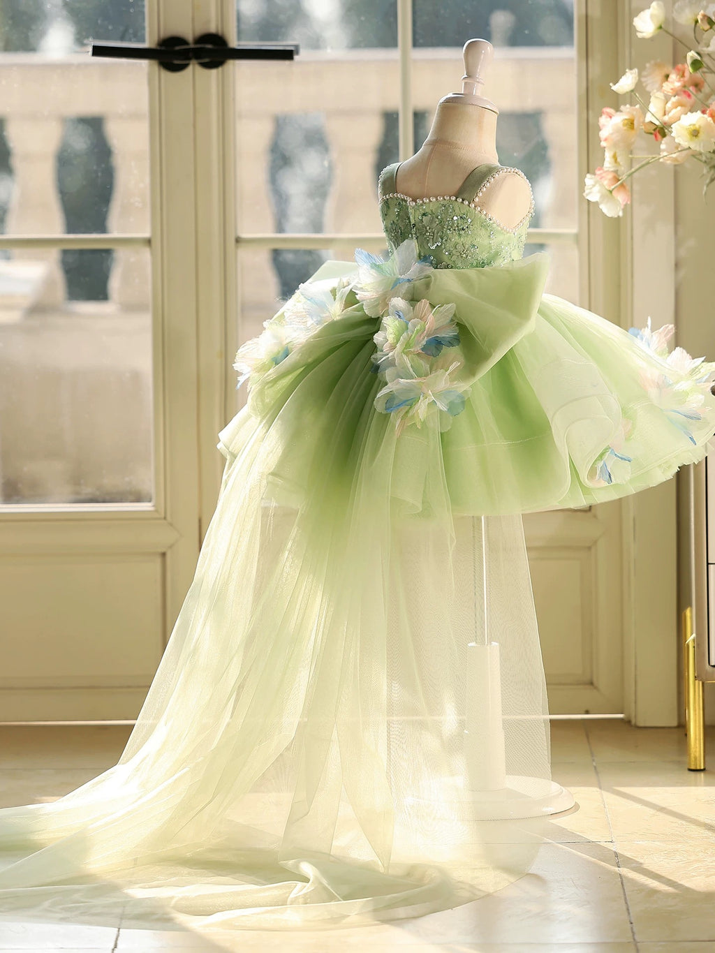 Fluffy 3D Floral Sequin Embroidered Princess Dress | KLFFIGID