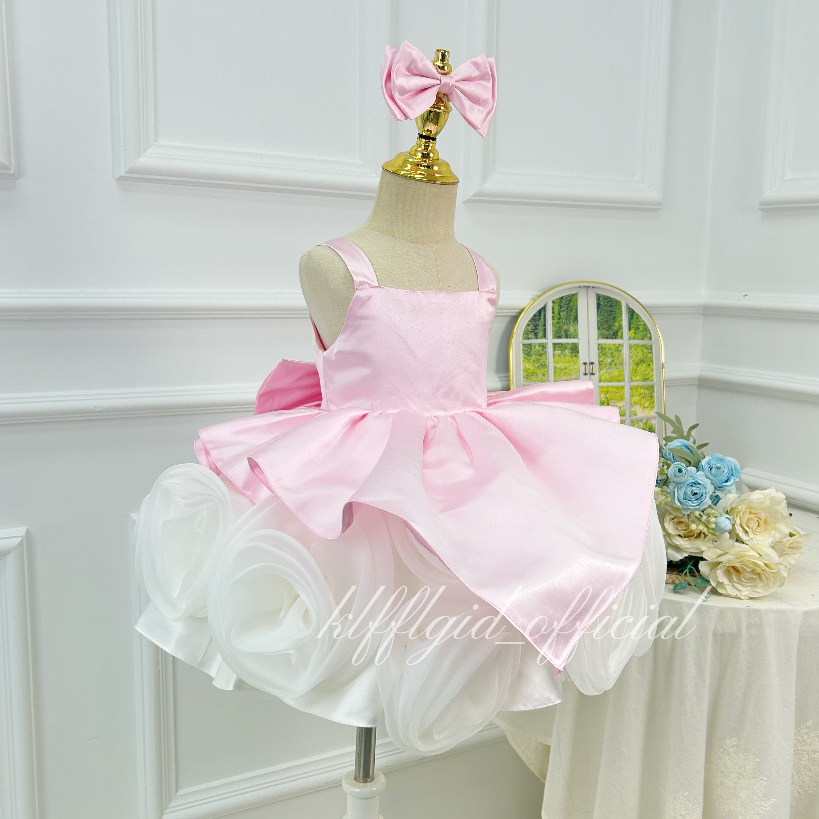 Rose Adorned Spaghetti-Strap Princess Dress for Girls | KLFFIGID