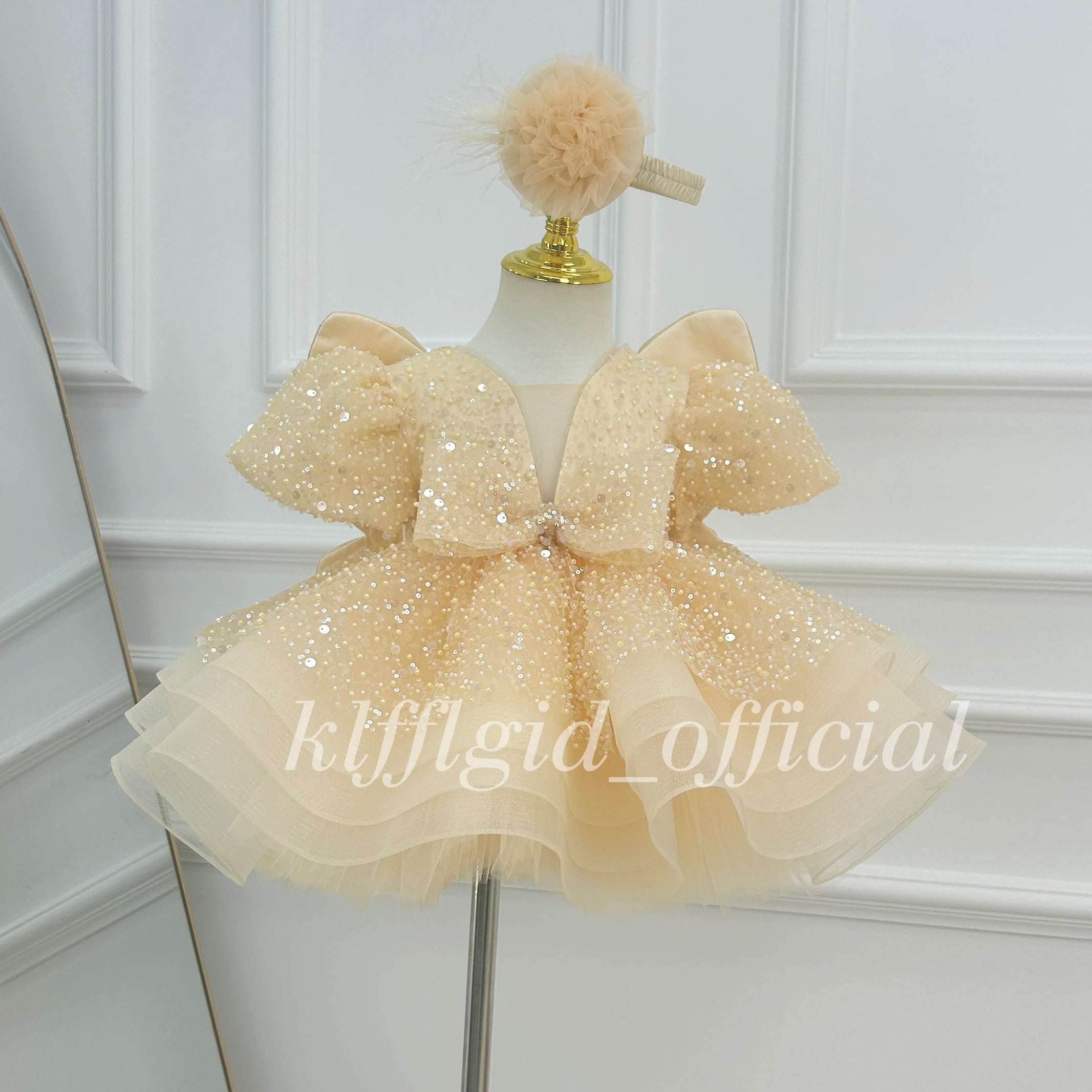 Luxurious Princess Dress with Train for Girls Baby's birthday party dress | KLFFLGID