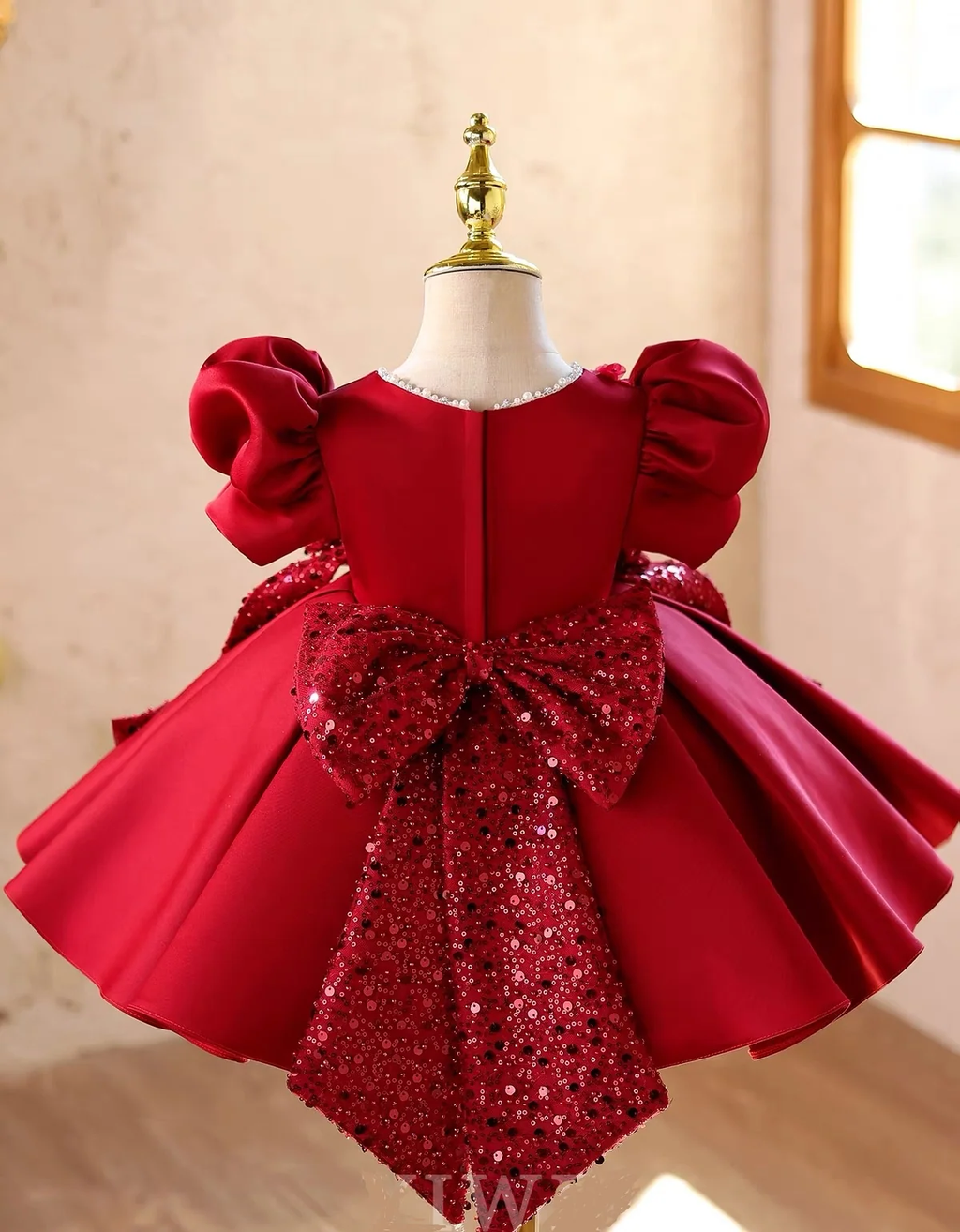Girls Burgundy Satin Princess Dress with Sequin Bow｜KLFFLGID