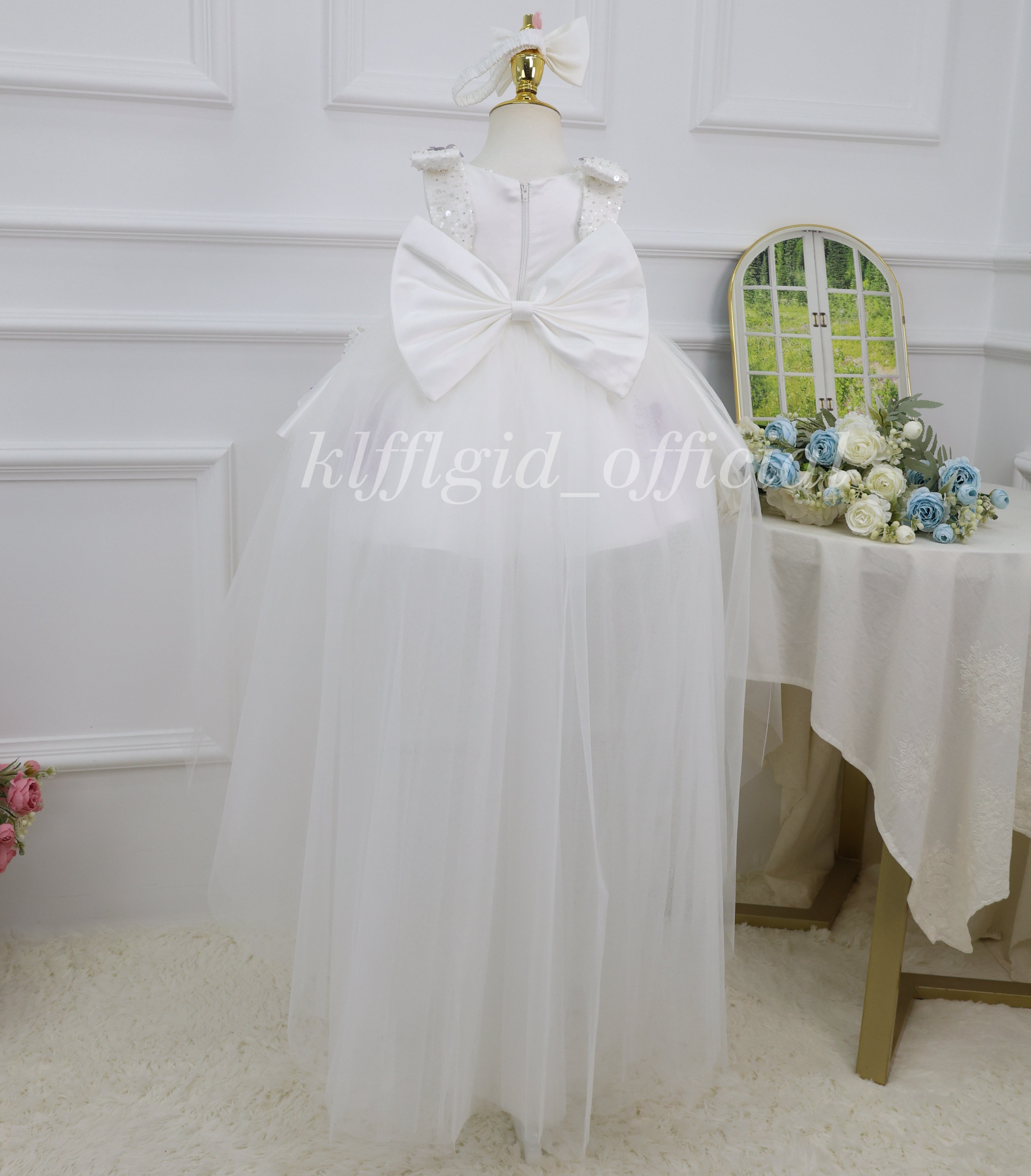 Luxury Baby First Birthday Flower Girl Dress with Train | KLFFLGID