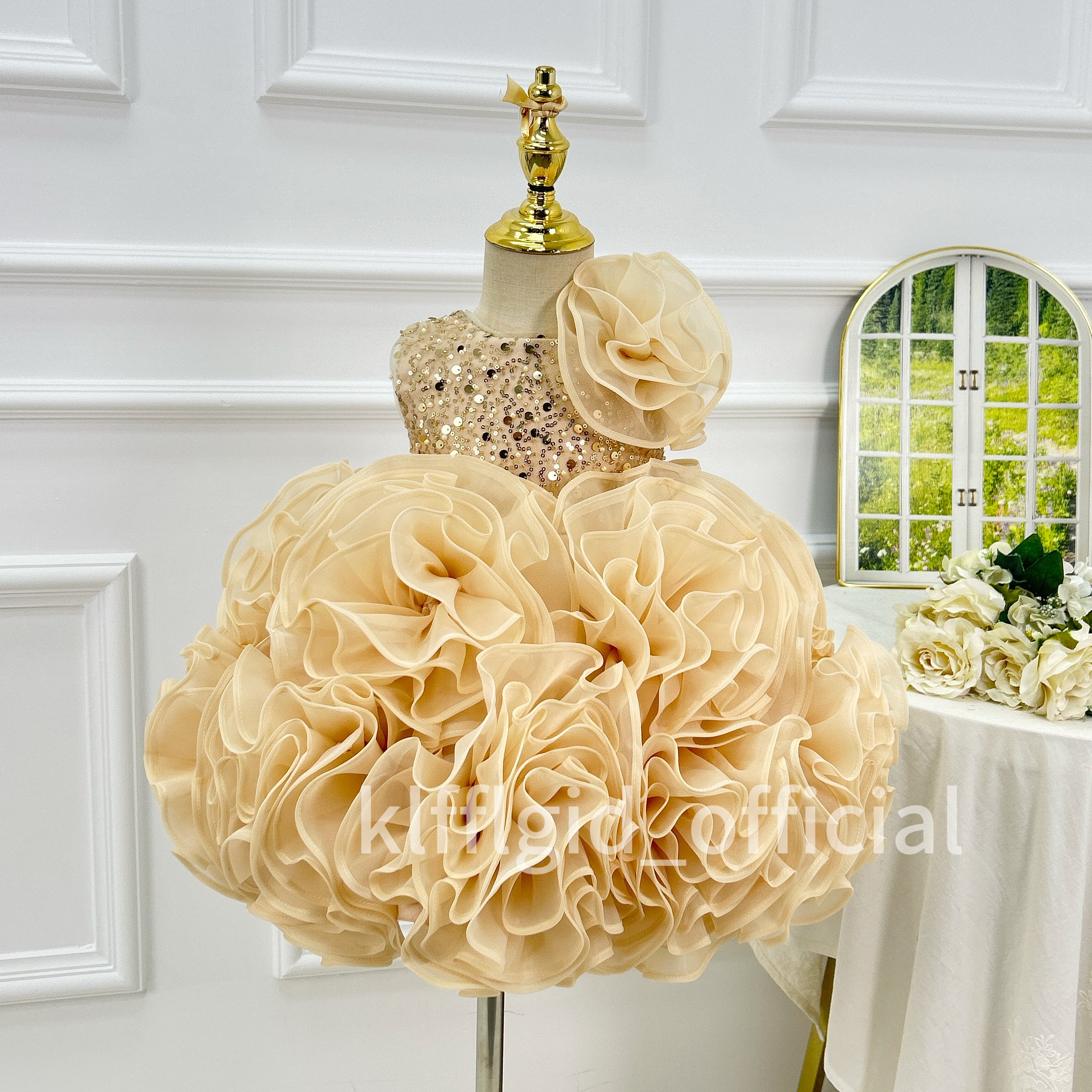 Cute Baby First Birthday Champagne Girls Party Dress | KLFFIGID