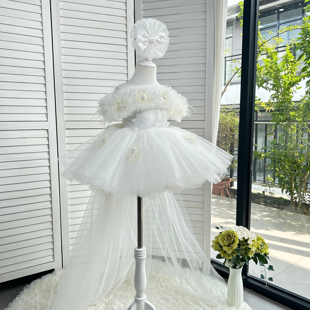 KLFFLGID Romantic Off-Shoulder Train Dress Ivory | Wedding Ceremony (0-12Y)