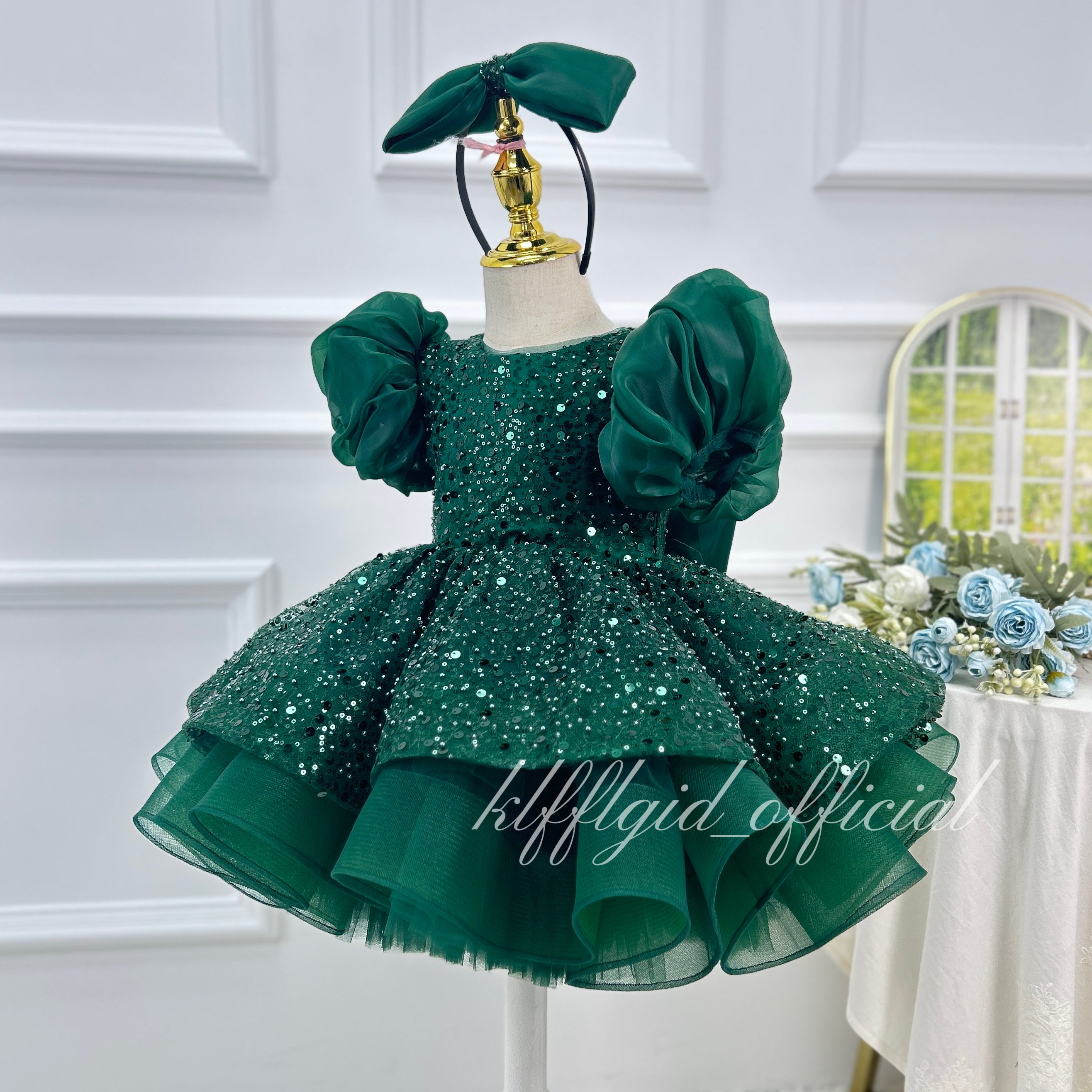Baby's Birthday Dress Green Christmas dress for girls | KLFFIGID