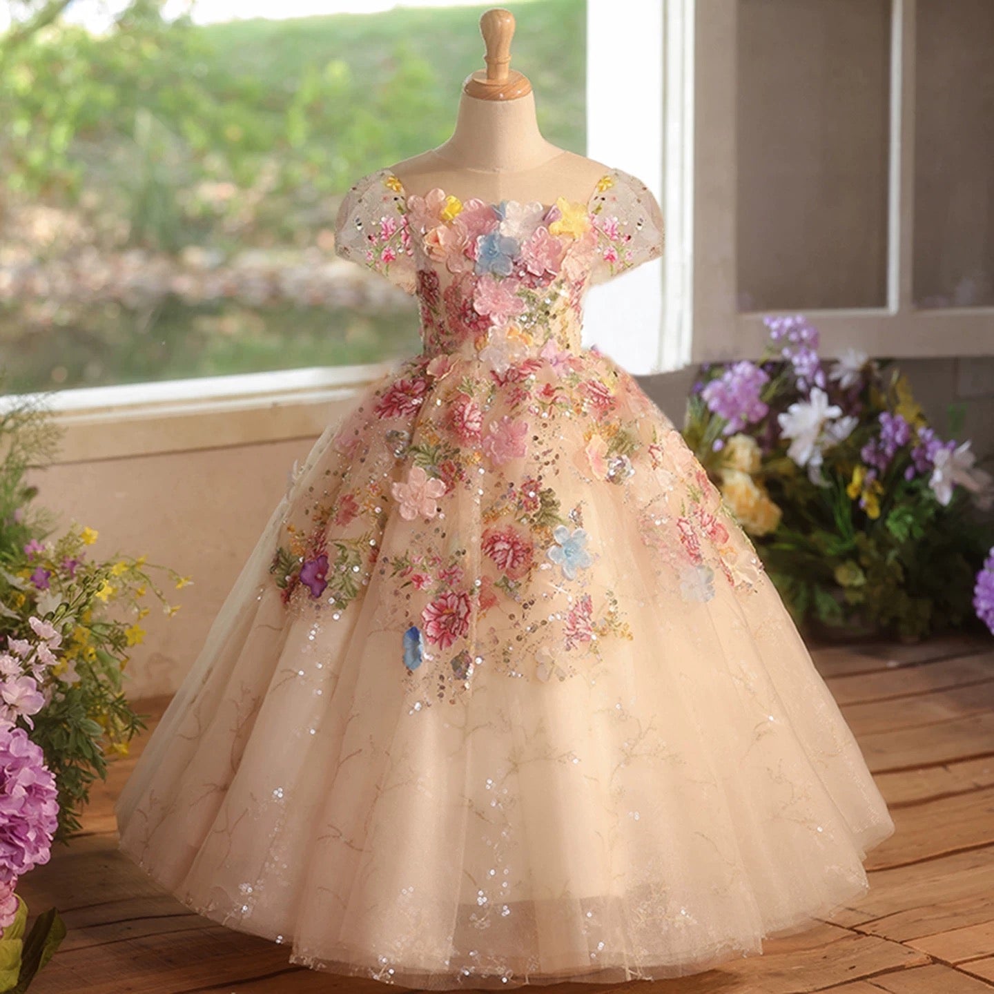 Girls' dresses, dresses for girls aged 3-12, elegant flower girl dresses, floral dresses for girls, party dresses for baby princesses.
