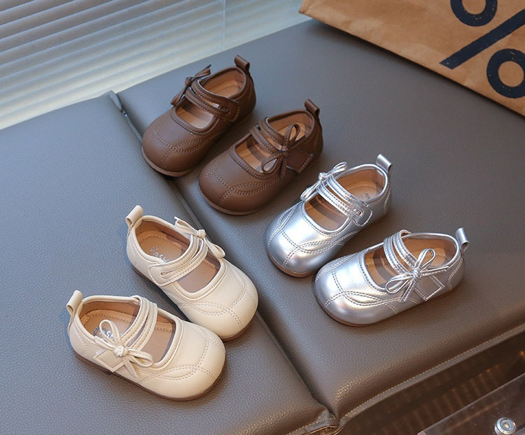 Baby shoes Girls' princess shoes Cute toddler shoes Solid-color leather shoes